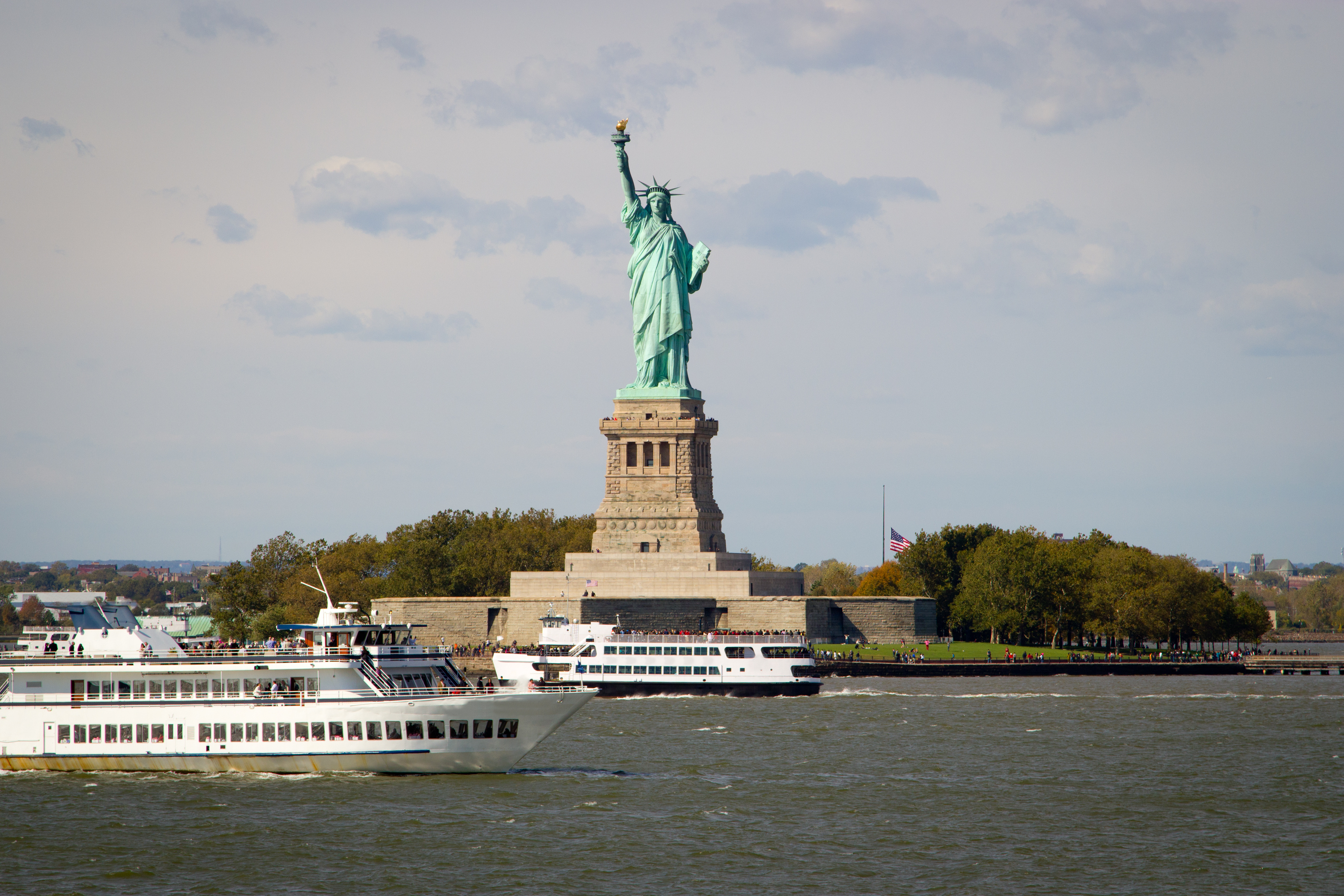 Statue of Liberty Ferry Transfers | Complete Guide